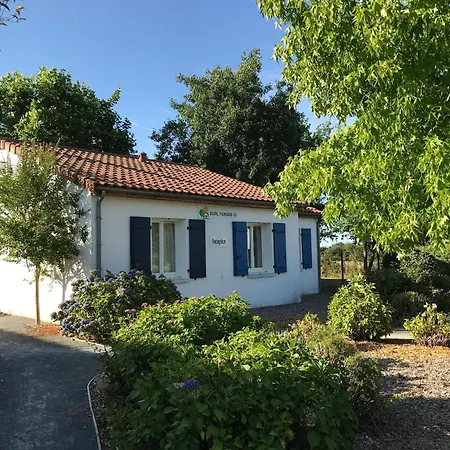 In With Golf & Pool Access * Les Forges