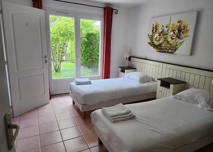 In With Golf & Pool Access * Les Forges (Deux-Sevres)