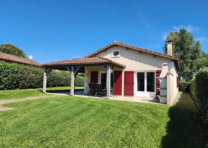 In With Golf & Pool Access * Les Forges (Deux-Sevres)